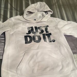Nike Light Gray Pullover Hoodie with Black 'Just Do It.' Graphic